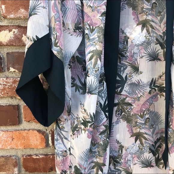 Tropical Kimono Duster Coverup or Robe - Picture 2 of 3